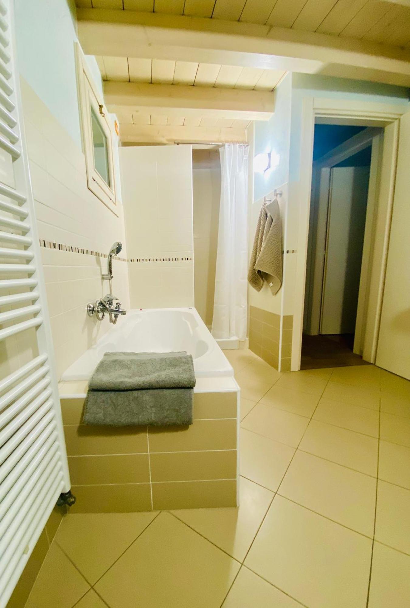 Da Mario Superior Apartment Malcesine Kültér fotó